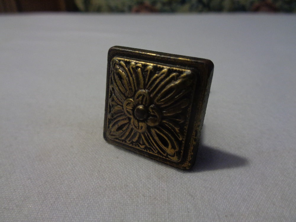 Pomello cassetto ottone